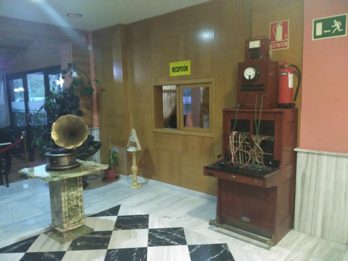 Hotel Mirasierra Baul エクステリア 写真